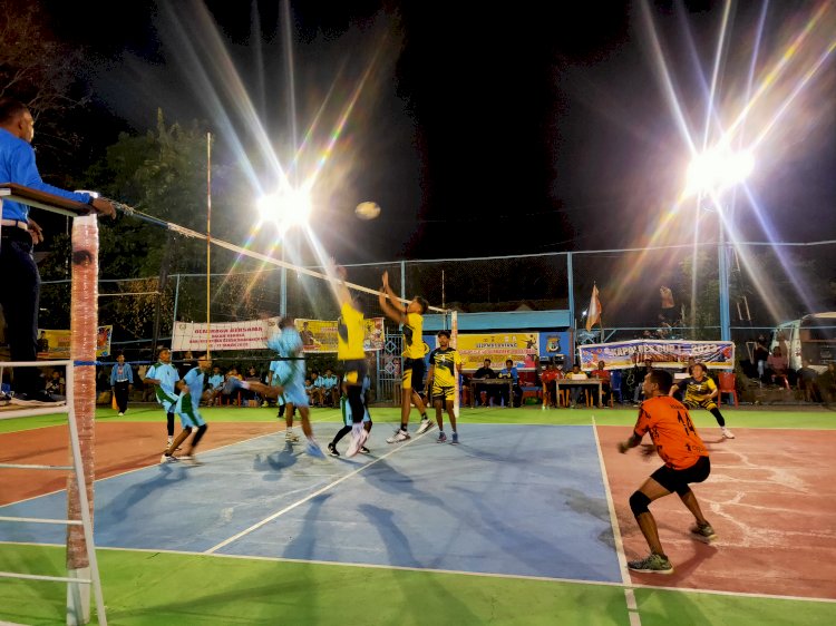 Kemeriahan Turnamen Voli Kapolres Cup Flotim Berlanjut Terus, Tetap Junjung Sportifitas Di Lapangan