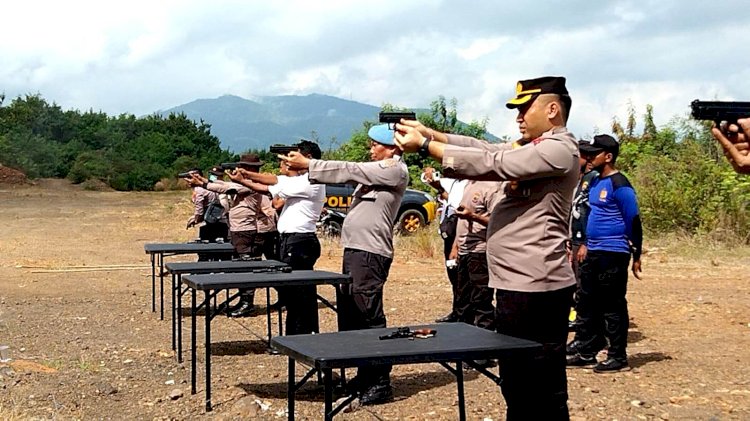 Lomba Menembak Dalam Rangka Hari Bhayangkara Ke 77 Tahun 2023 Tingkat Polres Flores Timur