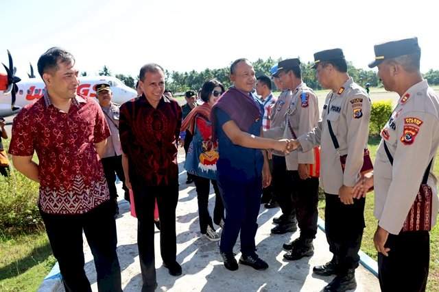 Sambut Kapolres Flotim AKBP I Nyoman Putra Sandita,SH.,S.I.K.,M.H, PJ Bupati Flotim beserta Forkopimda: Selamat Datang Dikota Larantuka