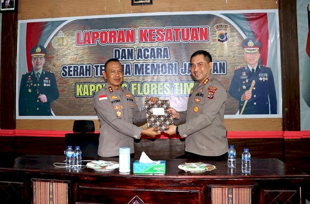 LAPSAT dan Serah Terima Memory Jabatan Kapolres Flotim