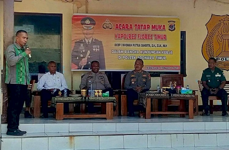 Kunjungi Polsek Solor dan Polsek Adotim, Kapolres Flotim Buka Sesi Tanya Jawab