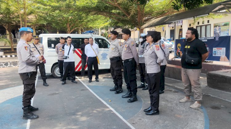 Satgas Ops Pekat Polres Flotim Lakukan Pengawasan Di Pelabuhan Feri Larantuka