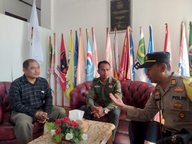 Satgas OMB Turangga Polres Flotim ke KPU Flotim Pastikan Tahapan berjalan aman