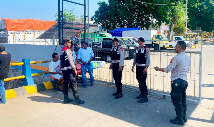 Pastikan Situasi Dalam Kota Aman, Sat Samapta Polres Flores Timur Rutin Lakukan Patroli