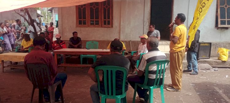 Membantu Menjaga Situasi Kamtibmas, Bhabinkamtibmas Lakukan Pengamanan Dan Monitoring Kegiatan Kampanye Calon Anggota DPRD Flotim