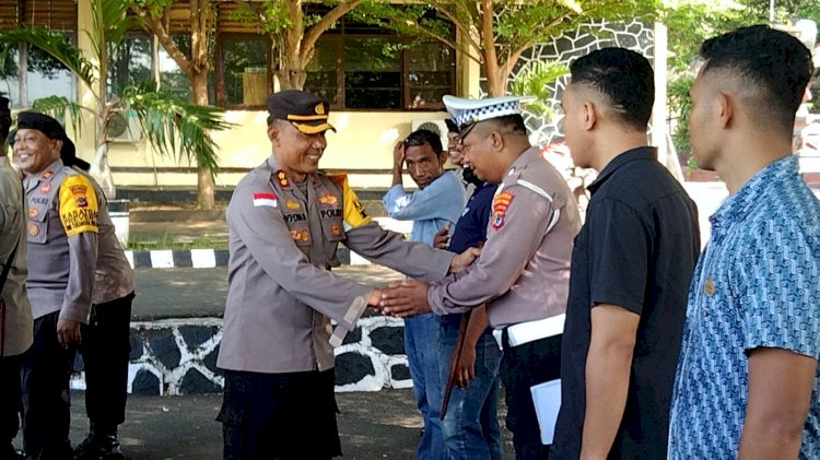 Pentingnya mengambil keputusan, Arahan Kapolres Flotim ke anggotanya saat jam Pimpinan