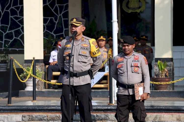 Apel Gelar Pasukan dalam rangka siaga bencana Tahun 2024 di Polres Flores Timur Wilayah hukum Polda NTT