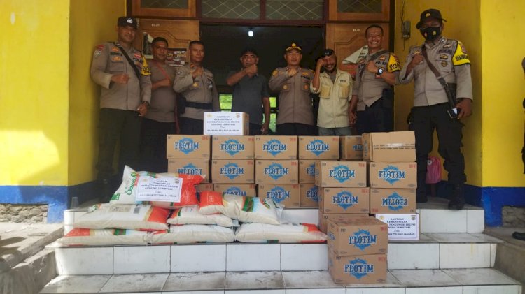 Bantuan kemanusiaan Polres TTU kepada Korban gunung Lewotobi di Kab. Flotim - NTT.