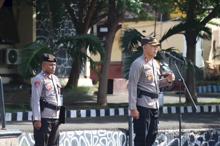 Point' Arahan Kapolres Flotim Kepada Anggota  Saat Apel Rutin Mingguan.