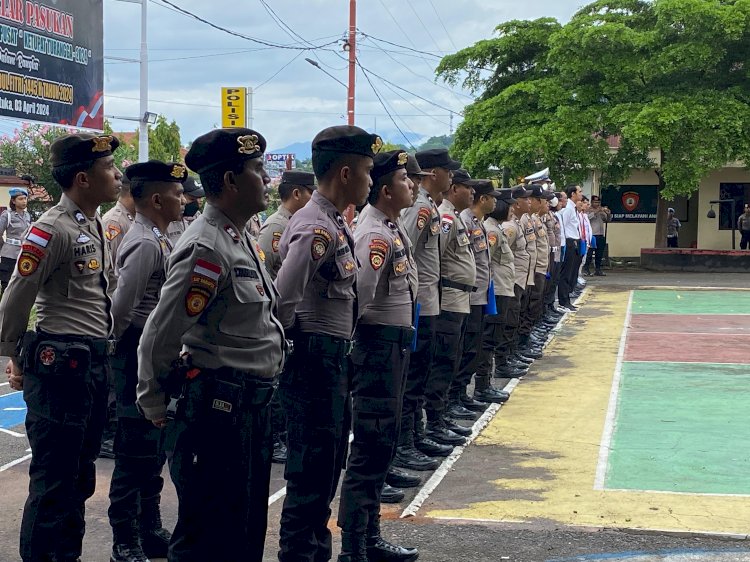 Pimpin Apel Pagi, Kapolres Flotim Tekankan Tugas Pelaksanaan Profesional Dan Etika Dalam Bertugas Kepada Personilnya