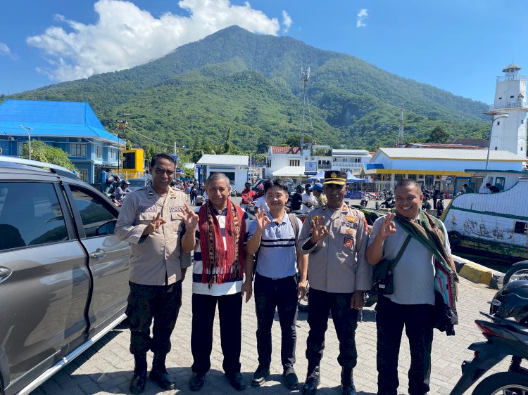 Penjemputan Tim Surveyor Dari KAKP Dalam Rangka Survei Klinik Pratama Polres Flores Timur