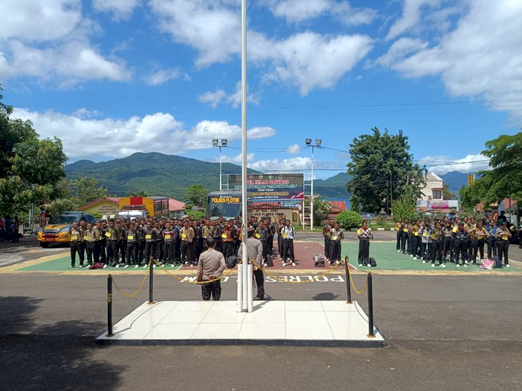 Kapolres Flotim Pimpin Apel Pelepasan Calon Siswa Bintara POLRI sebanyak 147 orang Siap diberangkatkan