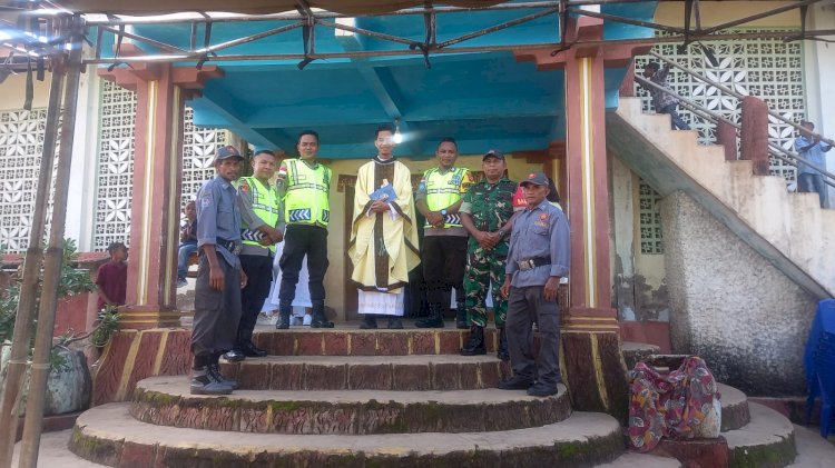 Pengamanan Misa Natal 2024 di Gereja St. Mikhael Wulublolong Berjalan Aman dan Kondusif