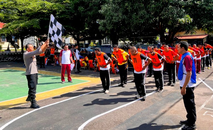 Polres Flores Timur Gelar Kesamaptaan Jasmani dan Ujian Beladiri Polri