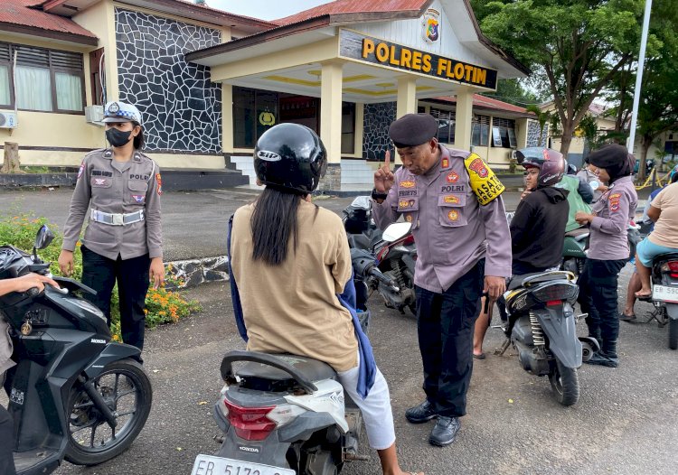 Operasi Keselamatan di Depan Mapolres Flotim, 9 Pelanggar Ditegur