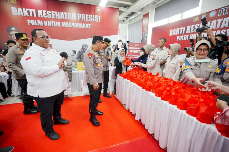 Kapolri Tinjau Bakti Kesehatan