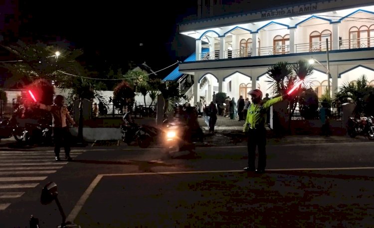 Ramadhan Suci, Polres Flotim Intensifkan Pengamanan Sholat Tarawih