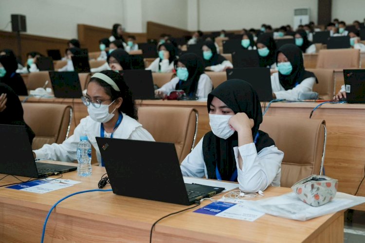 SIARAN PERS ITWASUM Seleksi Ketat AKB Tak Hanya Ukur Kecerdasan, tapi Juga Kekuatan Cinta Orang Tua - Ini Buktinya!