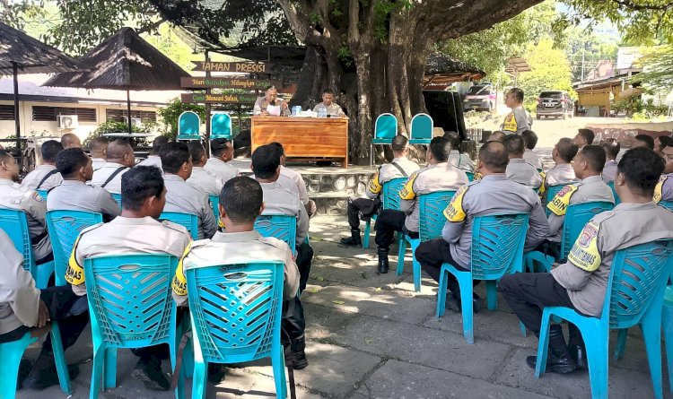 Kapolres Flotim Tegaskan Profesionalisme dan Keikhlasan Tugas Sebagai Bhabinkamtibmas