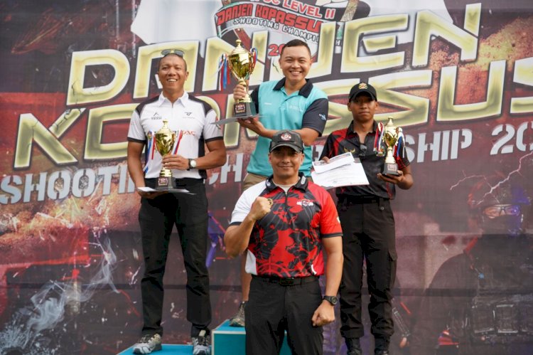 Delapan Dari 17 Taruna Akpol Raih Piala di Kejuaraan Menembak Danjen Kopassus