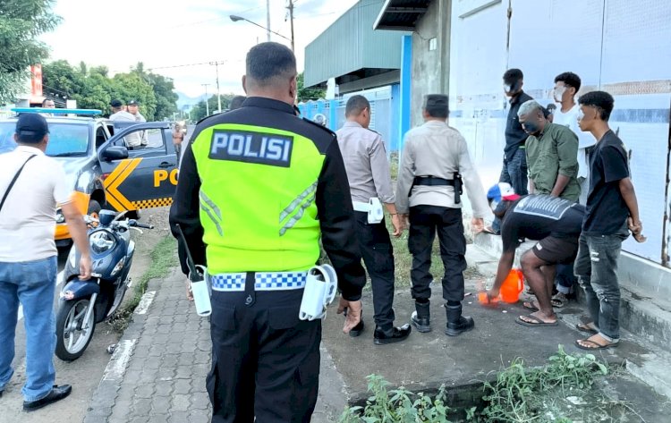 Polres Flores Timur Gelar Patroli Dialogis, Cegah Aksi Premanisme dan Gangguan Kamtibmas