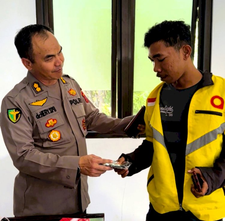 Polda NTT Gelar Pemeriksaan Kesehatan Gratis untuk Pengemudi Ojek Daring dalam Rangka Hari Bhayangkara ke-79