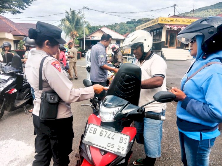 Operasi Patuh Turangga 2025 Berlangsung Humanis, Polres Flotim Tegaskan Disiplin Pengendara