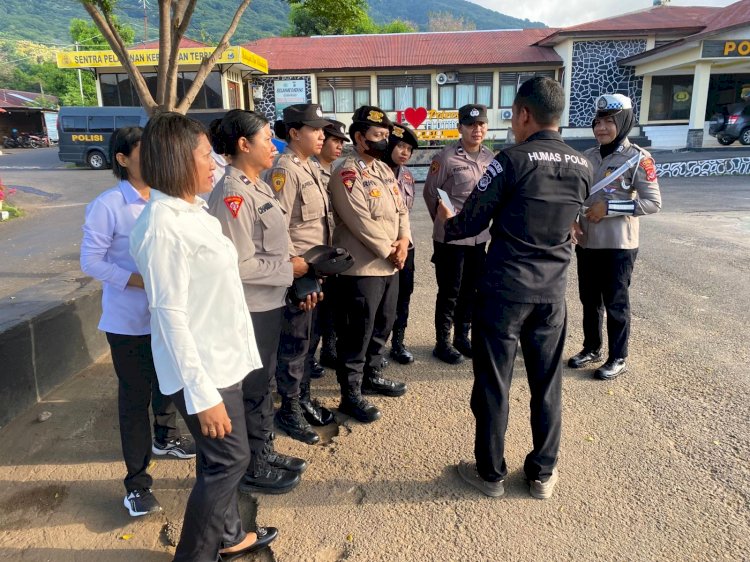 Personel Humas Polres Flores Timur Sosialisasikan Peran Agen Kehumasan kepada Personel Polwan