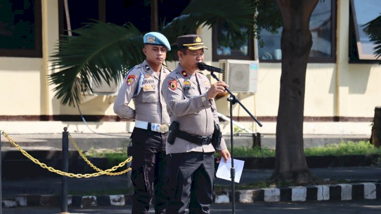 Waka Polres Flores Timur Sosialisasikan Agen Kehumasan Polri Sesuai Perkap No. 6 Tahun 2023