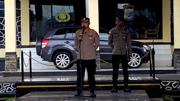Kapolres Flotim Tekankan Disiplin, Kesehatan Anggota, dan Pelaksanaan Operasi Zebra dalam Apel Jam Pimpinan