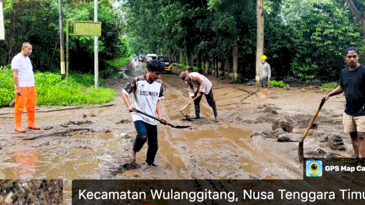 Polsek Wulanggitang Sigap Tangani Dampak Banjir, Pengguna Jalan Trans Larantuka–Maumere Diimbau Waspada