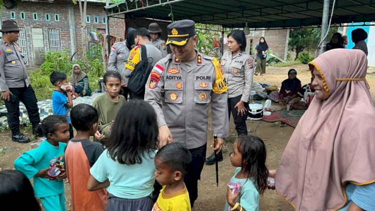 Kapolres Flotim AKBP Adhitya Octorio Putra Tinjau Langsung Dampak Gempa di Flotim