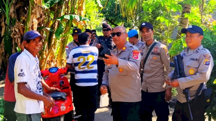 Patroli Humanis Menembus Permukiman dan Pesisir, Polres Flotim Ajak Warga Rawat Kedamaian
