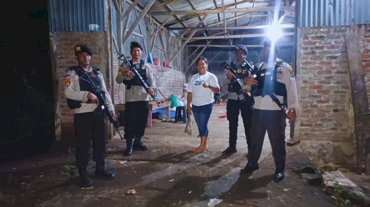 Patroli Harkamtibmas Polres Flores Timur Jaga Situasi Kondusif dan Perkuat Pesan Perdamaian di Adonara Timur