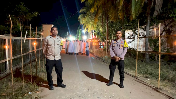 Dua Bhabinkamtibmas Hadir di Tengah Umat, Misa Santo Dominikus di Stasi Wureh Berlangsung Khidmat