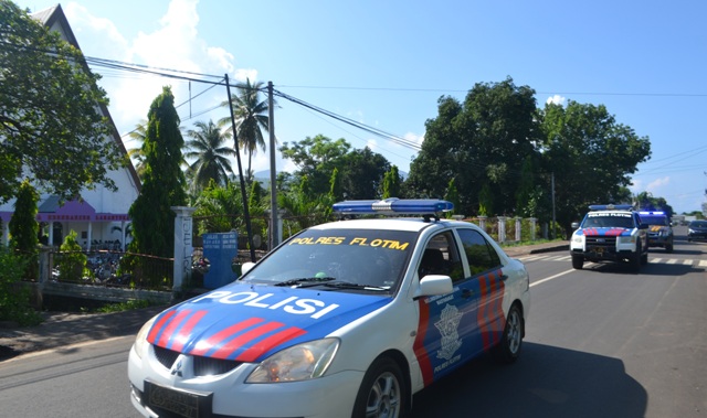 SIAGA 1 KAPOLRES FLOTIM MELAKSANAKAN PATROLI DI TEMPAT IBADAH DAN OBYEK VITAL