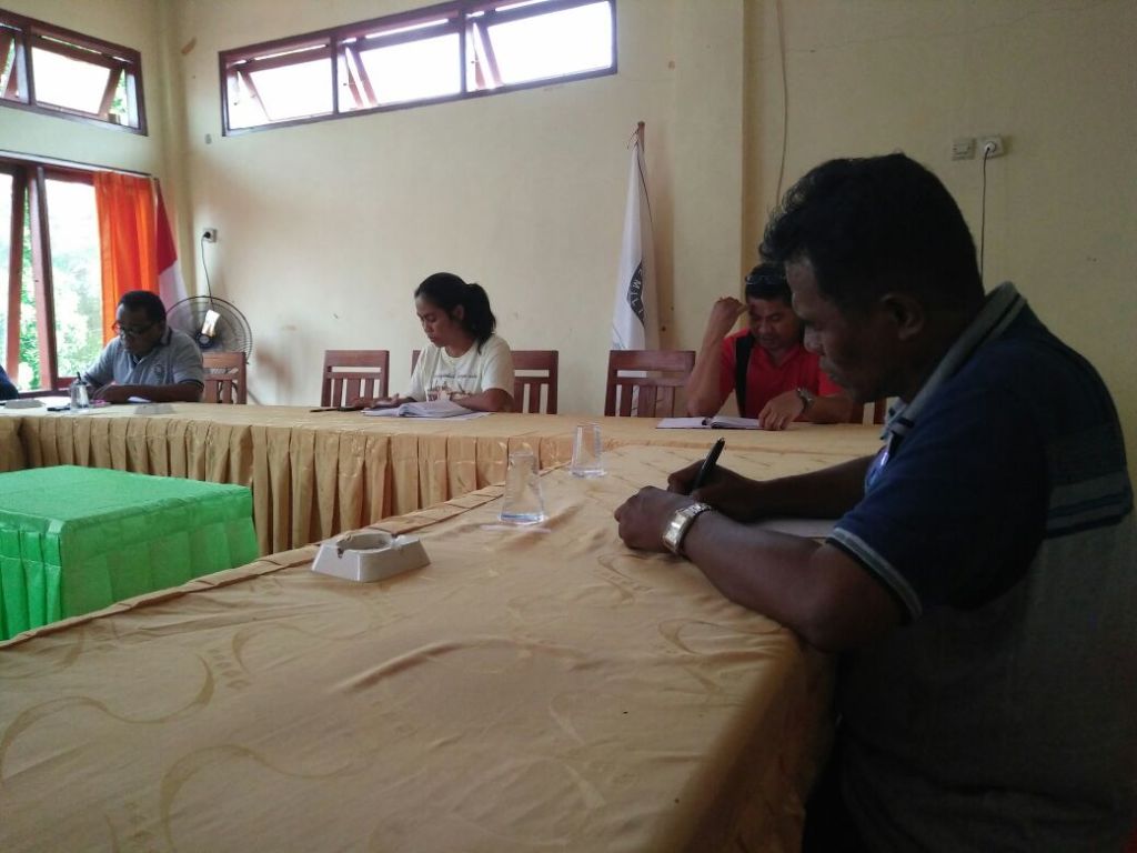 KPU Rapat Koordinasi Bersama Kasat Intel Polres Polres Flores Timur.