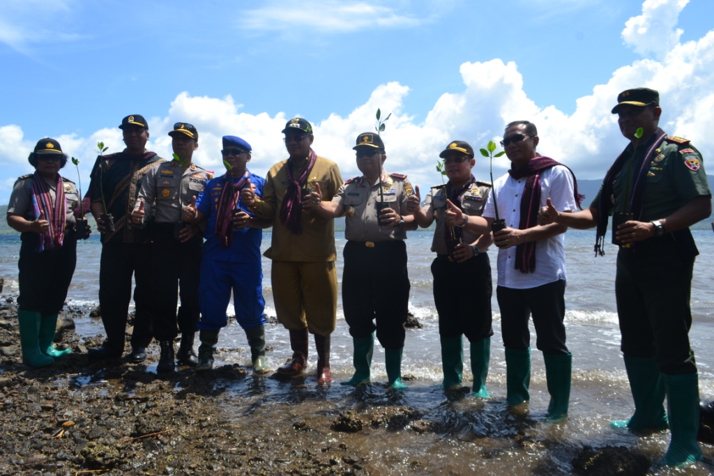 Sambang Nusa Dit Pol Air Polda NTT