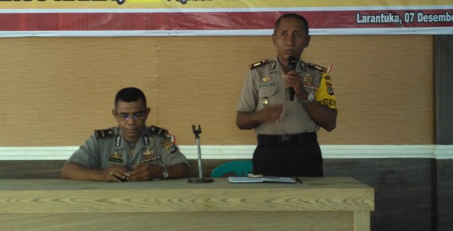 PEMBINAAN ROHANI DAN MENTAL BAGI PERSONEL POLRES FLOTIM