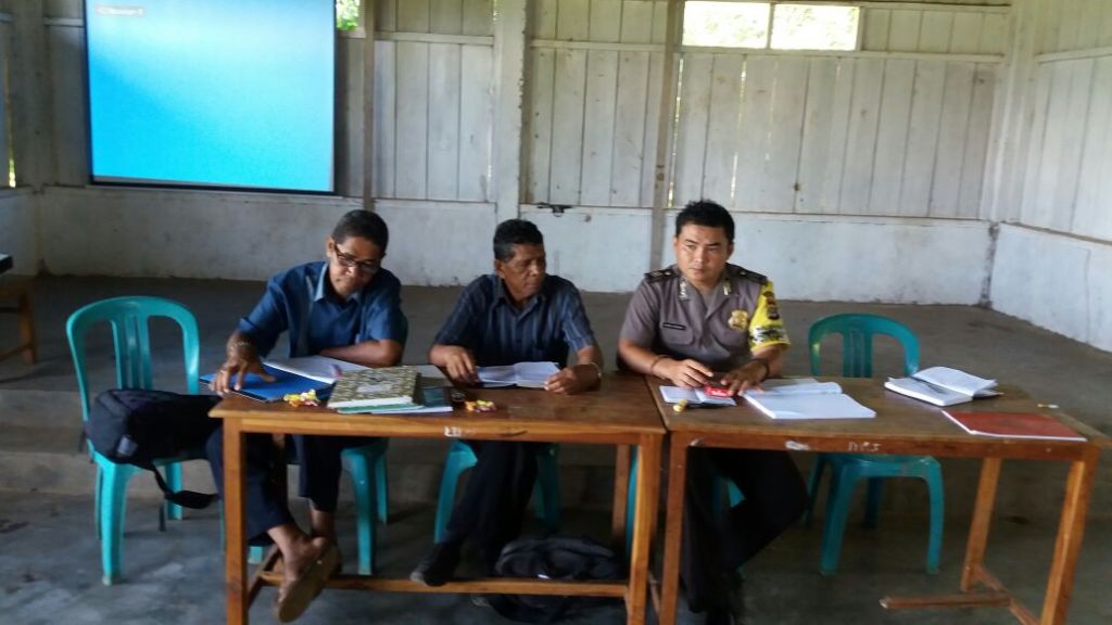 Bhabinkamtibmas Desa Wailebe Melaksanakan Bimbingan Dan Penyuluhan Kamtibmas.