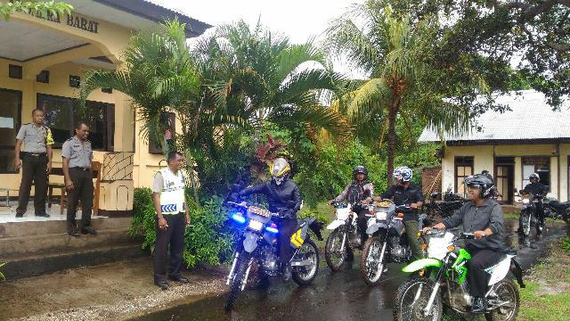 KAPOLRES FLOTIM MELAKSANAKAN PATROLI WILAYAH KE POLSEK JAJARAN POLRES FLOTIM DARATAN ADONARA