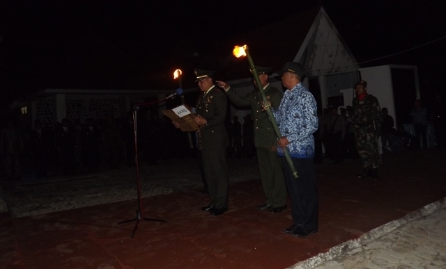 Apel Kehormatan dan Renungan Suci di TMP Lapak Tana – Larantuka Kabupaten Flotim