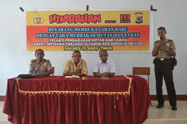 Masyarakat Desa Bama - Flores Timur Mengikuti Sosialisasi Antisipasi Penanggulangan Karhutla