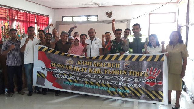 Bhabinkamtibmas Lokea Berikan Penyuluhan Tentang Bahaya Paham Radikalisme dan Anti Pancasila