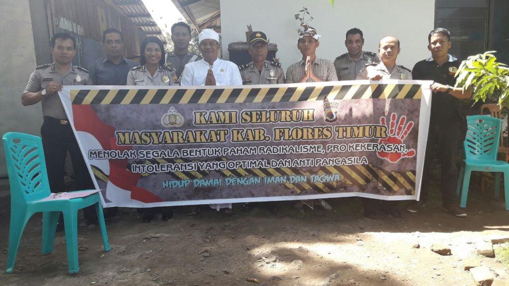 Tim Operasi Bina Waspada 2017 Polres Flotim Melaksanakan Silaturahmi ke Pemangku  Agama Hindu