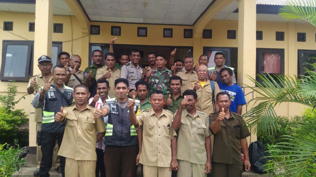 Kapolsek Adonara Barat Polres Flores Timur Berikan Sosialisasi Penggunaan Alokasi Dana Desa ( ADD ) dan Dana Desa ( DD ) Kepada Para Kepala Desa