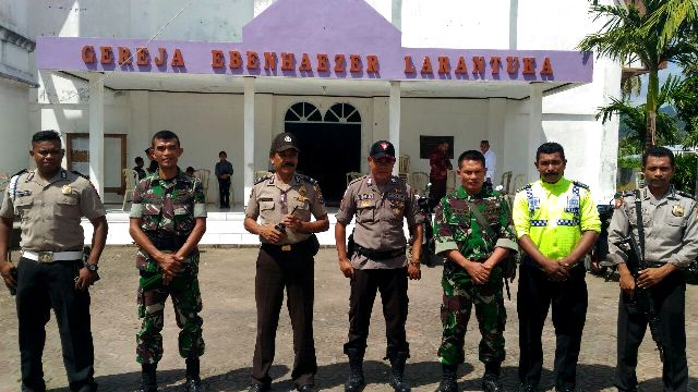 Pasca Bom Bunuh Diri di Surabaya, Polres Flotim – Kodim 1624 / Flotim Gelar Patroli Gabungan Cipta Kondisi Kondusif  di Tempat – tempat Ibadah / Gereja