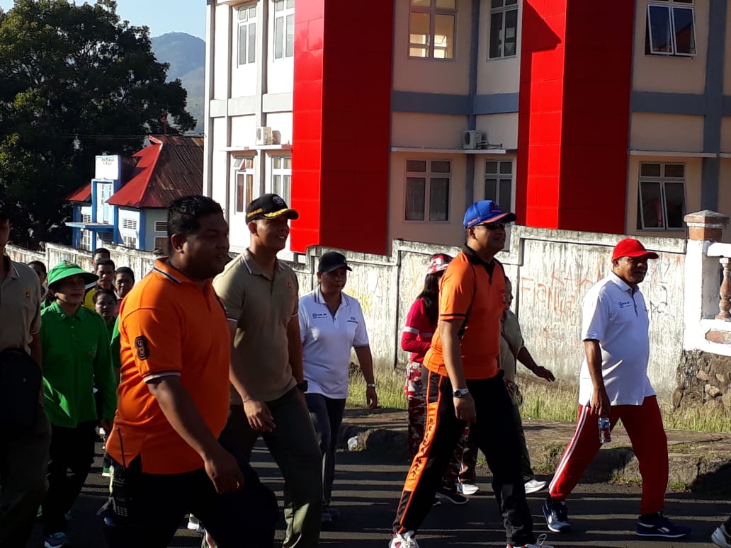 HUT Kemerdekaan RI ke-73, Bupati Fotim Lepas Gerak Jalan Santai