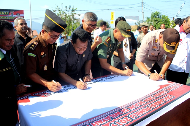 Gelar Deklarasi Damai, Polres Flotim Gandeng Seluruh Element Masyarakat