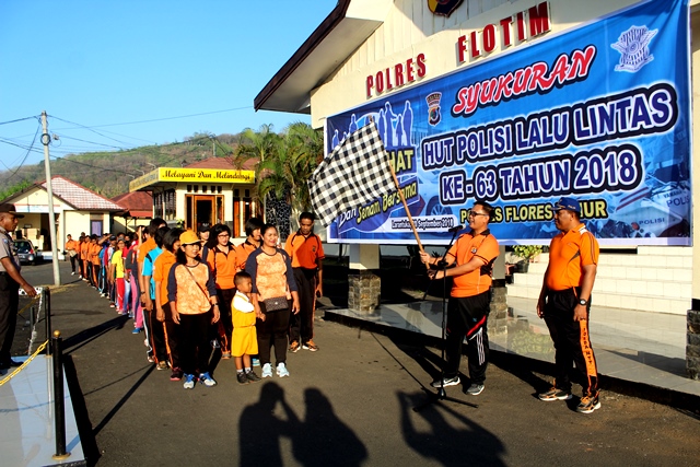 Polres Flotim, Jalan Sehat dan Senam Bersama Dalam Rangka Hut Lantas Ke- 63 Tahun 2018